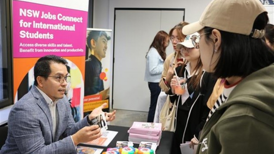 Job fair enhances links between Vietnamese students and employers in Australia